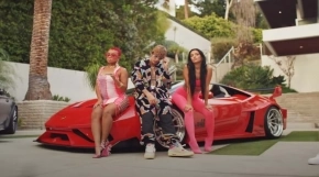 popstar-justin-bieber